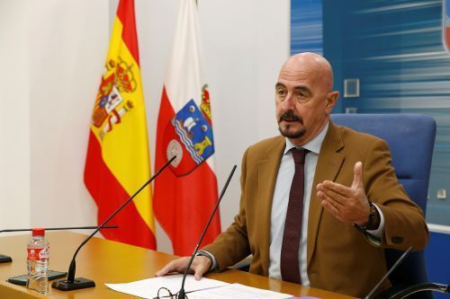 El Gobierno invertirá más de 37 millones en mejorar la innovación tecnológica del sistema sanitario cántabro
